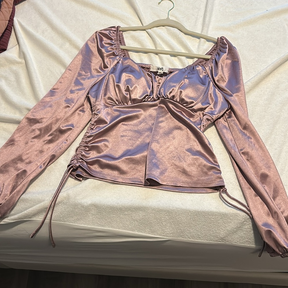 Metallic pink top